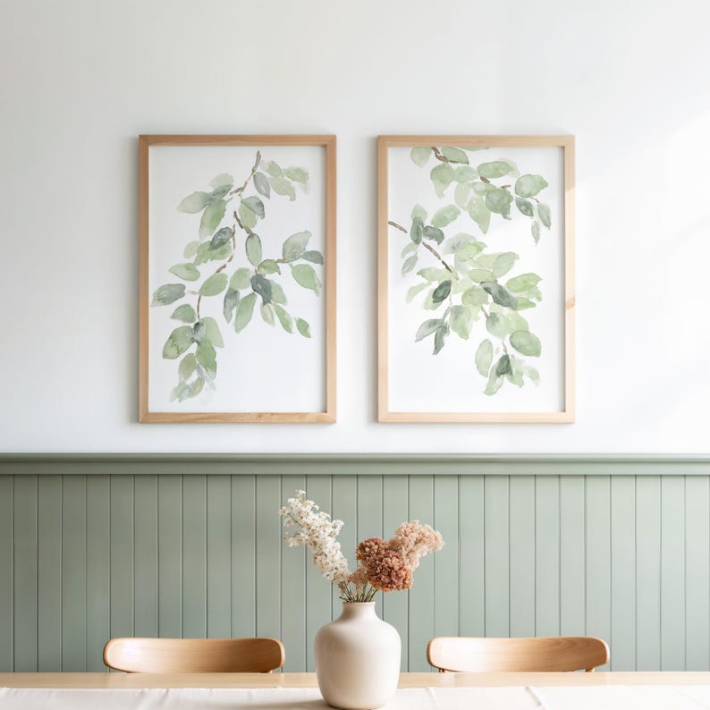 Botanische Aquarelldrucke im Set mit 2 minimalistischen Blättern in Salbeigrün, Fine Art Paper