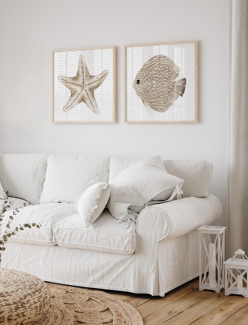 Küsten Wand Kunst 2er Set – Beige Seesterne & Diskusfische, Fine Art Papier, 280 g/m², Hamptons Stil