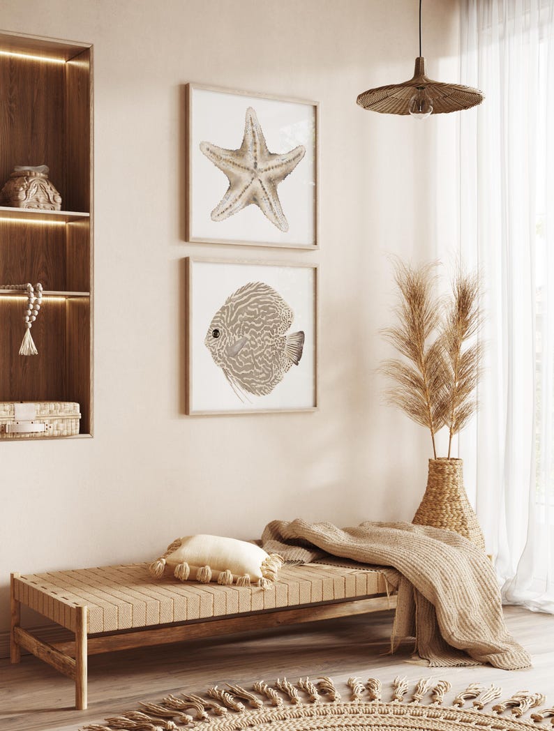 Küsten Wand Kunst 2er Set – Beige Seesterne & Diskusfische, Fine Art Papier, 280 g/m², Hamptons Stil