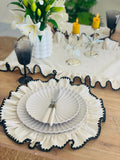Runde Leinen-Platzsets mit Rüschen, 38 cm, cremefarben, Boho-Tischdeko