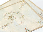 Leinen Tischset-Set „Tauben und Blumengirlanden“, Vintage Tischdeko, 32 × 48 cm