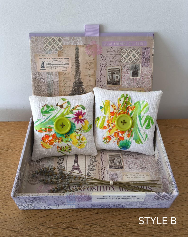 2er-Set Lavendelsäckchen aus Vintage-Leinen und Stoff mit Applikationsblume und Knopf, 9 x 9 cm